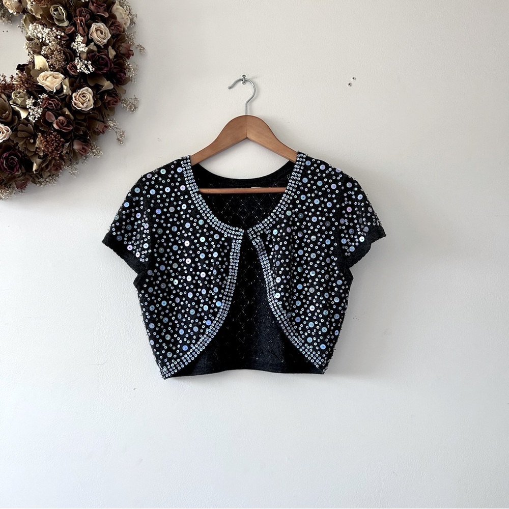 STUDIO JAX | Iridescent Short-Sleeve Knit Shrug